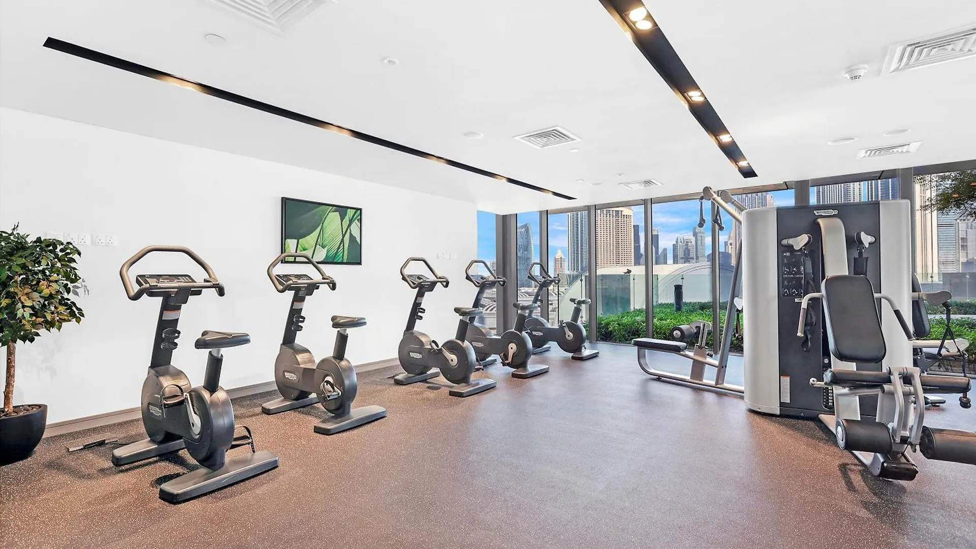 First Class 2Br With Full Burj Khalifa And Fountain View دبي شقة
