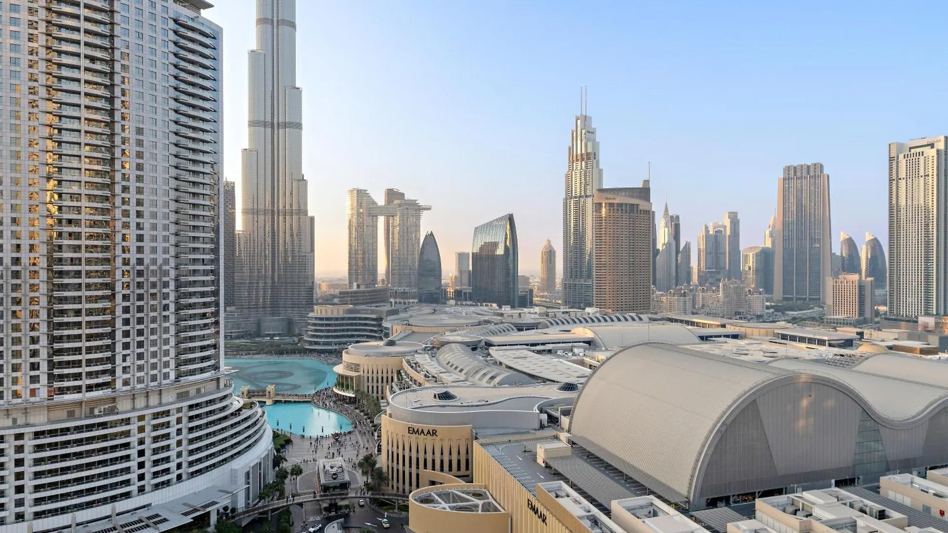 شقة First Class 2Br With Full Burj Khalifa And Fountain View دبي