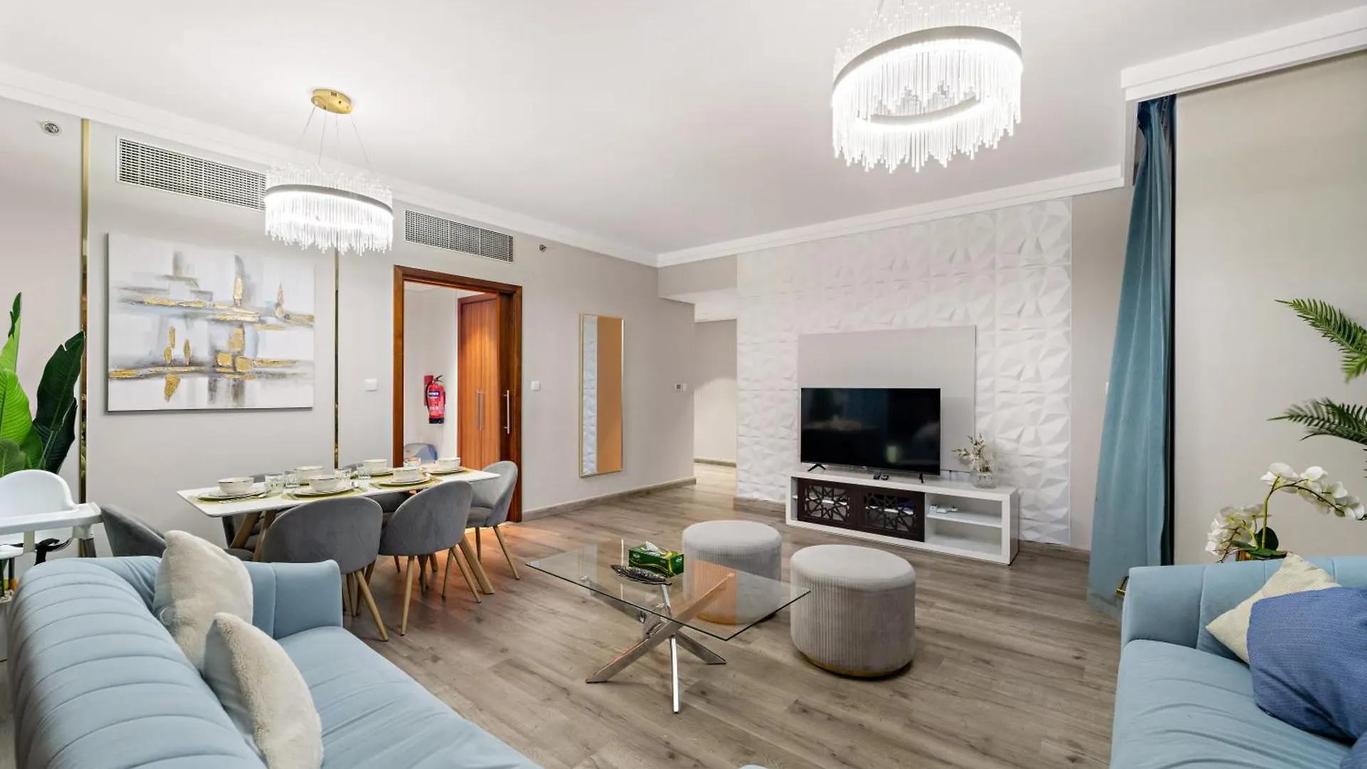 شقة First Class 2Br With Full Burj Khalifa And Fountain View دبي