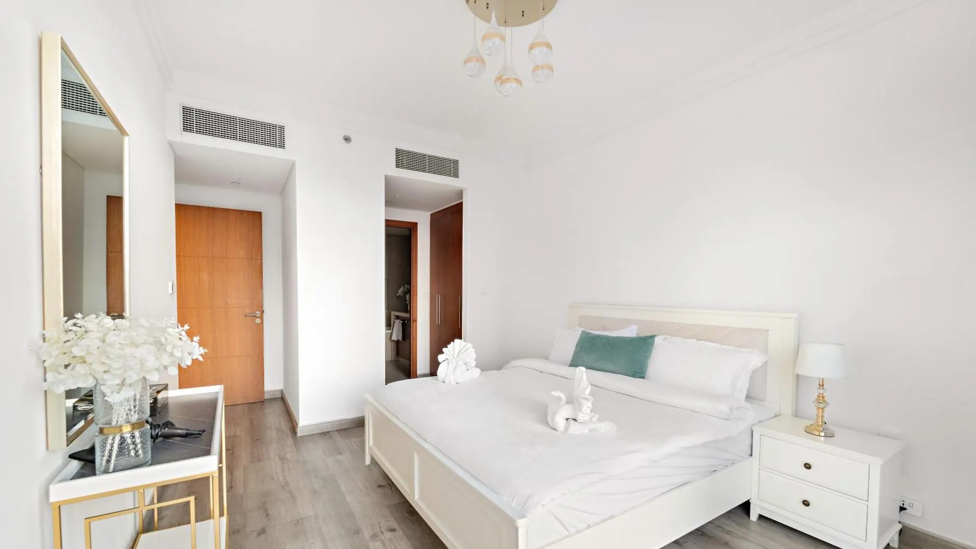 شقة First Class 2Br With Full Burj Khalifa And Fountain View دبي